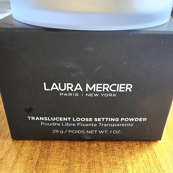 NEW! Laura Mercier Translucent Setting Powder In Translucent 29 g - Picture 2 of 8